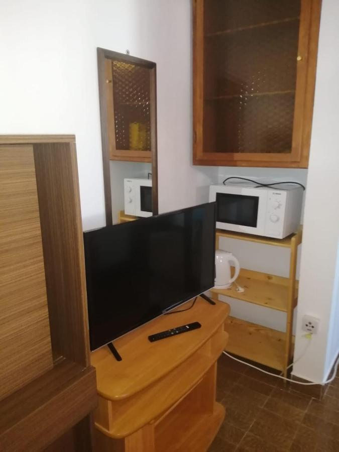 Apartmani Rosanda 2 ペトルチャネ エクステリア 写真